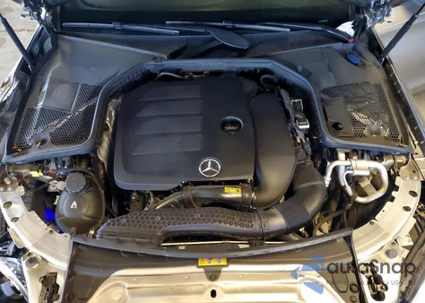 2020 Mercedes-Benz C 300 z USA, uszkodzony, nr VIN WDDWF8DB9LR557739